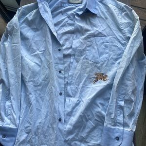 Gucci Dress Shirt. Size-44, good condition